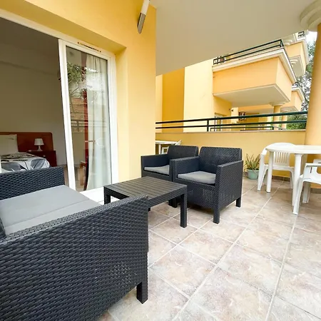 T2 112 - Terracos Do Vau * Портиман